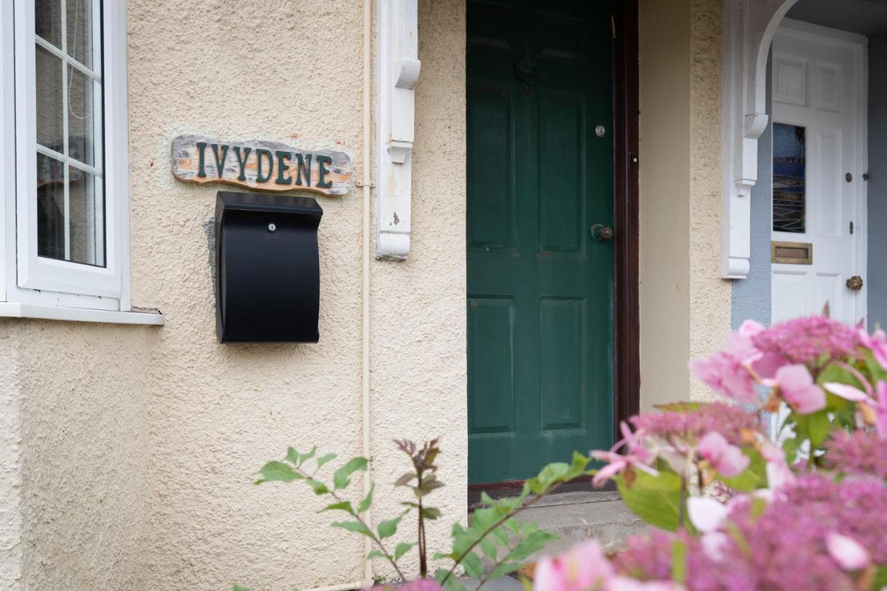 Ivydene - Beautiful Cottage, Stone Throw From Beach, Wonderful Sea Views Saundersfoot Exterior foto